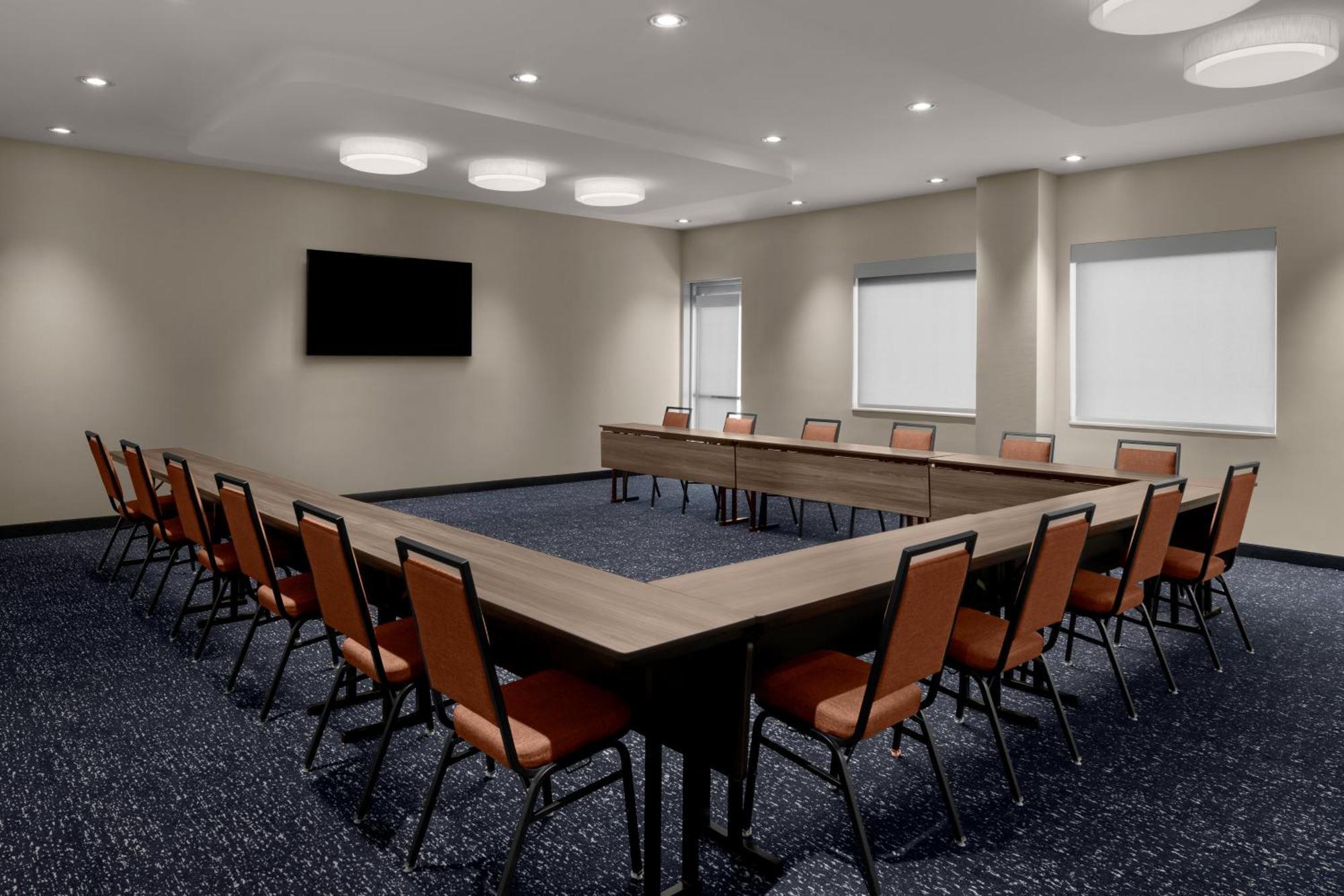 Springhill Intercontinental Airport Hotel