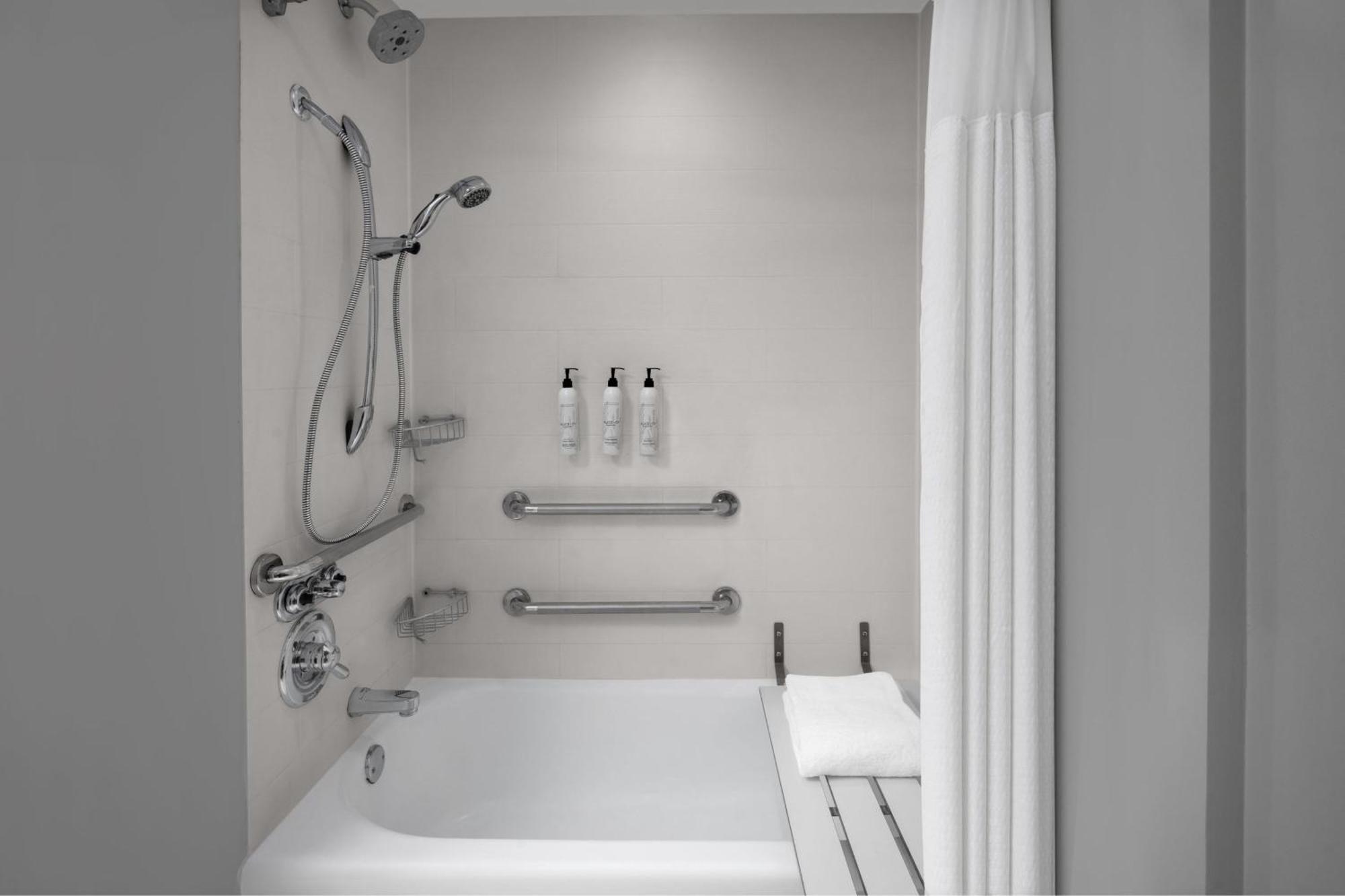 Hotel Springhill Intercontinental Airport